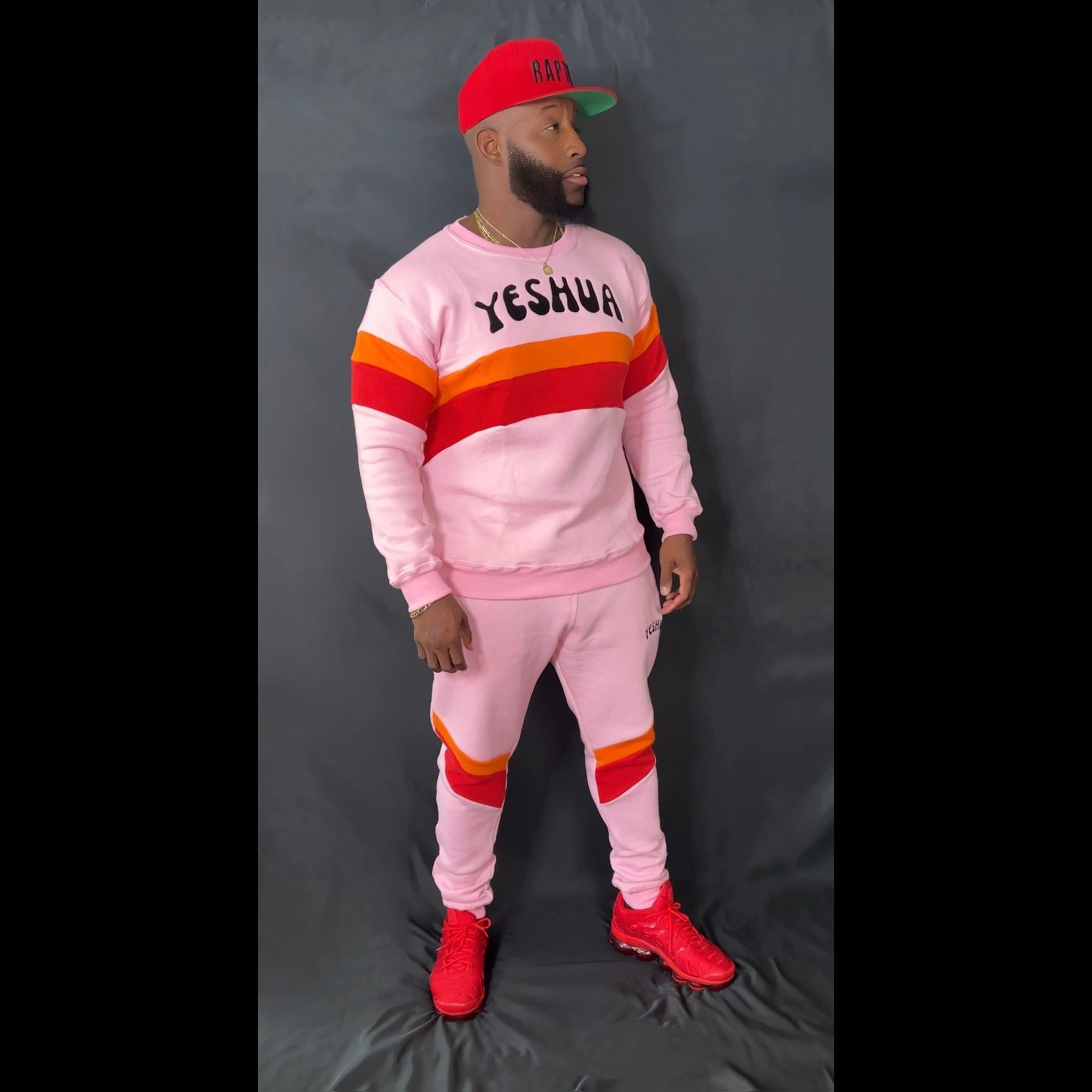 Preach Faith in Christ Crewneck Sweatsuit in Pink