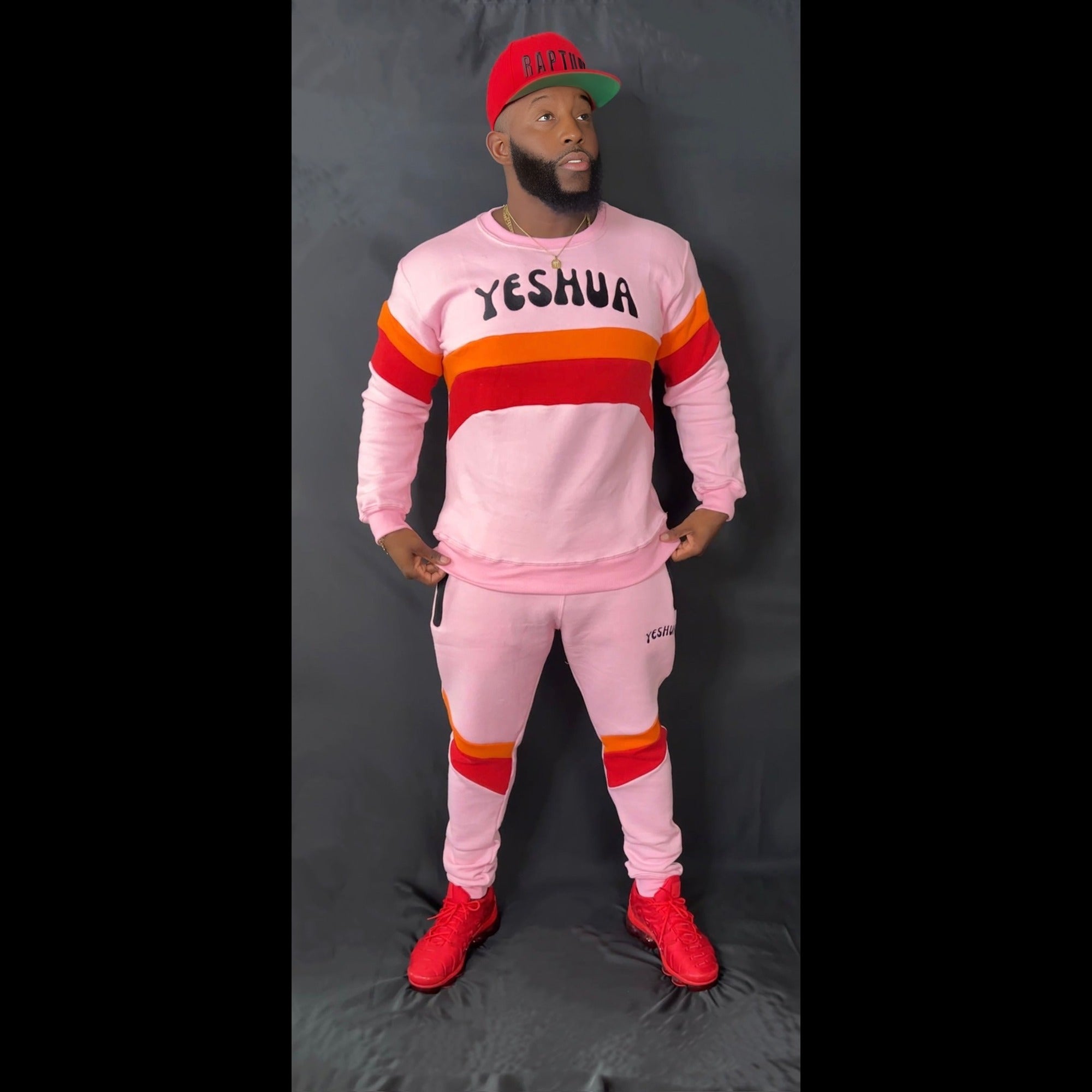 Preach Faith in Christ Crewneck Sweatsuit in Pink