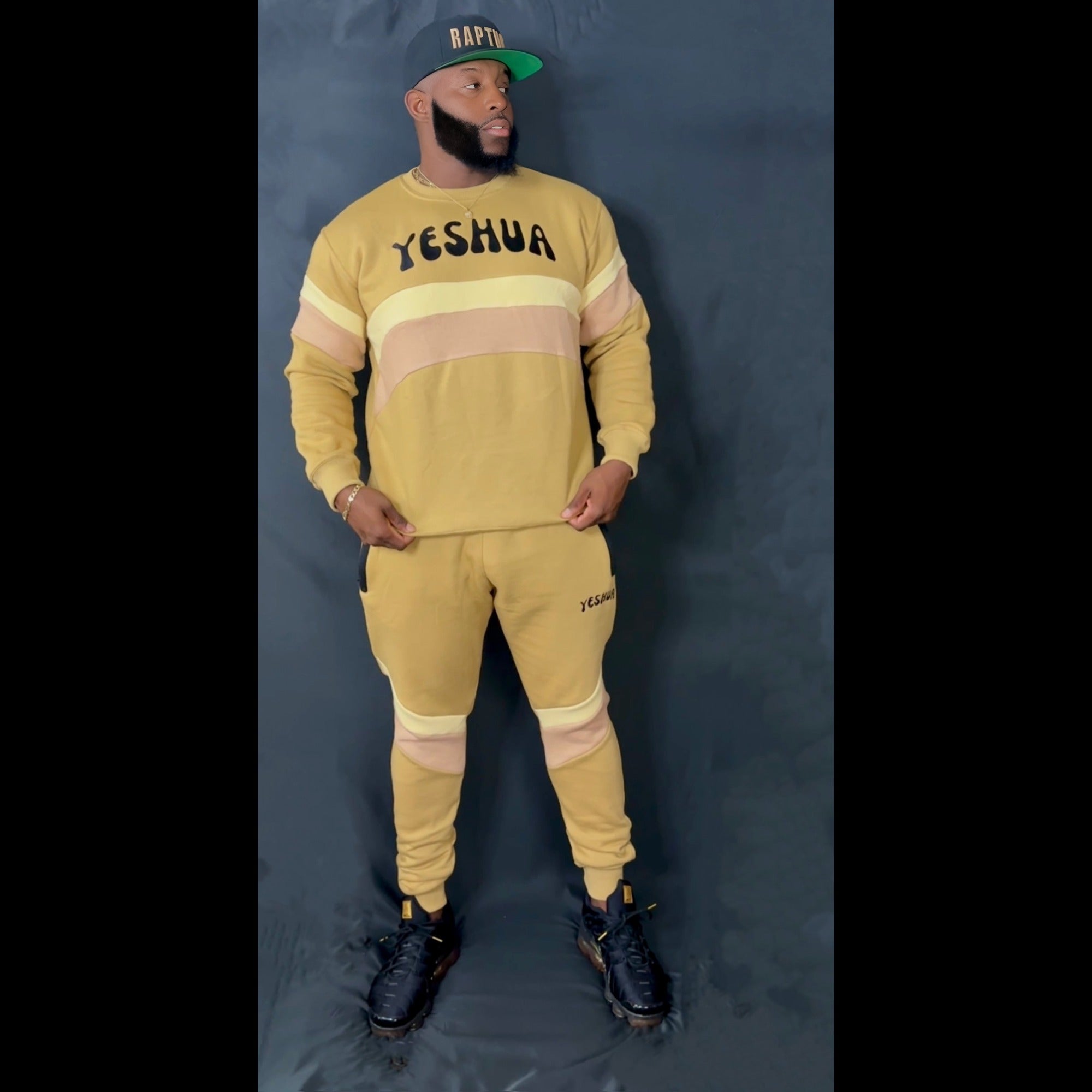 Preach Faith in Christ Crewneck Sweatsuit in Tan